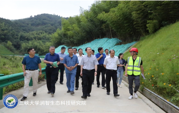 2022.8.29 -三峽大學(xué)植被混凝土技術(shù)獲安徽省人大金寨抽蓄水土保持項(xiàng)目執(zhí)法調(diào)研組高度贊揚(yáng)211.png